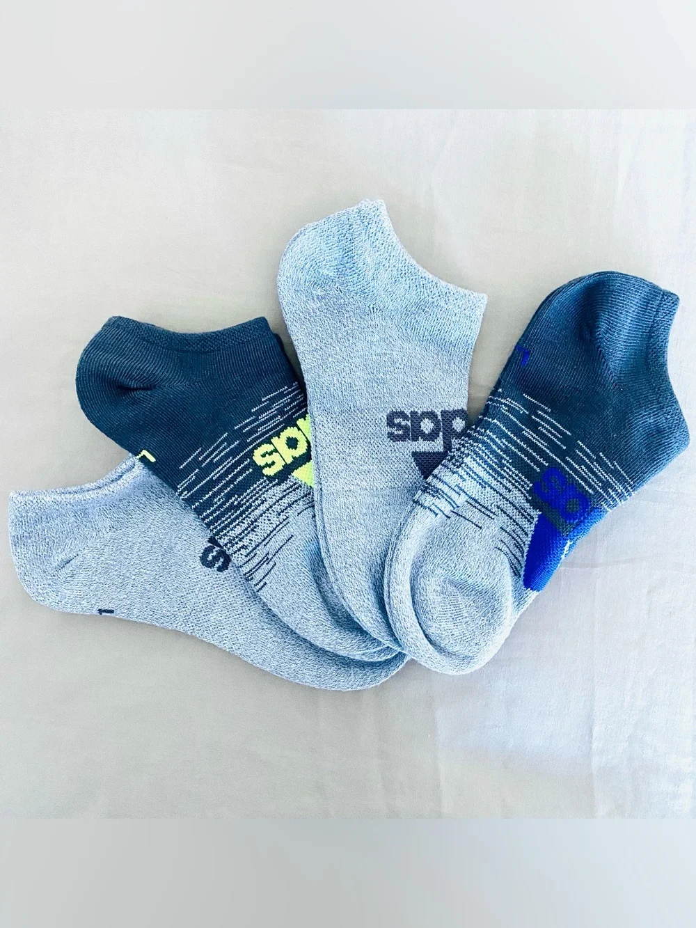 New👍🏽Adidas Bundle (4) Boys Low Ankle Moisture Wicking Socks SZ L (youth)